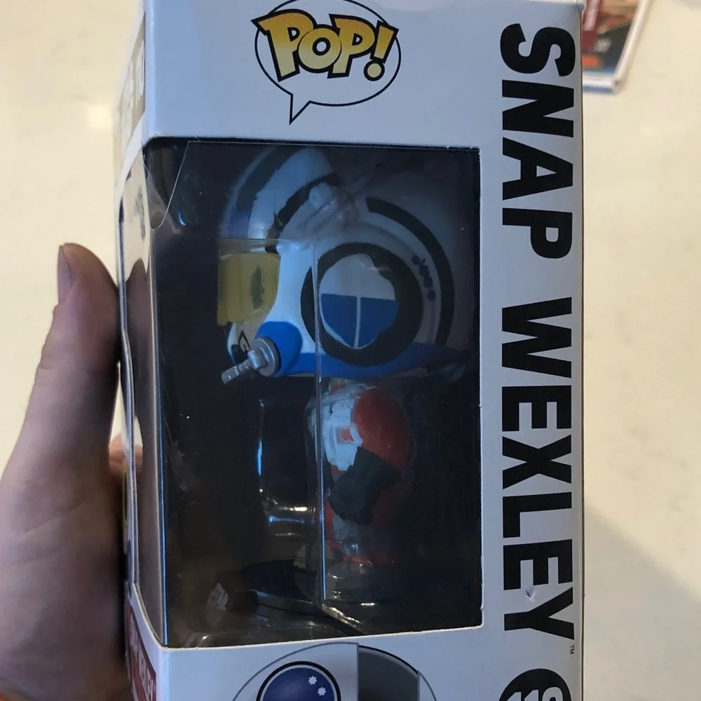 Pop Star Wars Snap Wexley Red and Blue Vinyl Figure